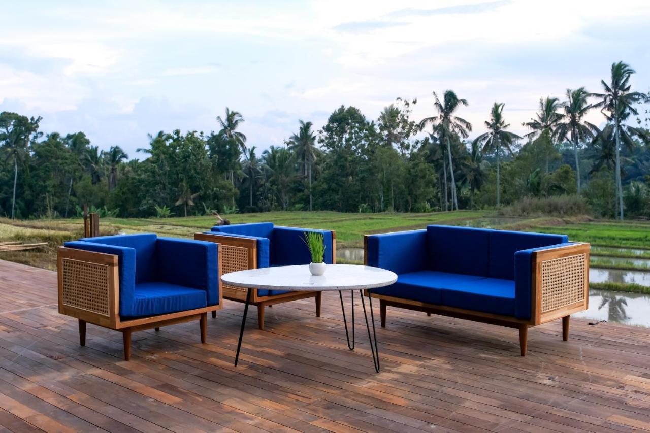 Teras Hotel Ijen Banyuwangi Banyuwangi  Buitenkant foto