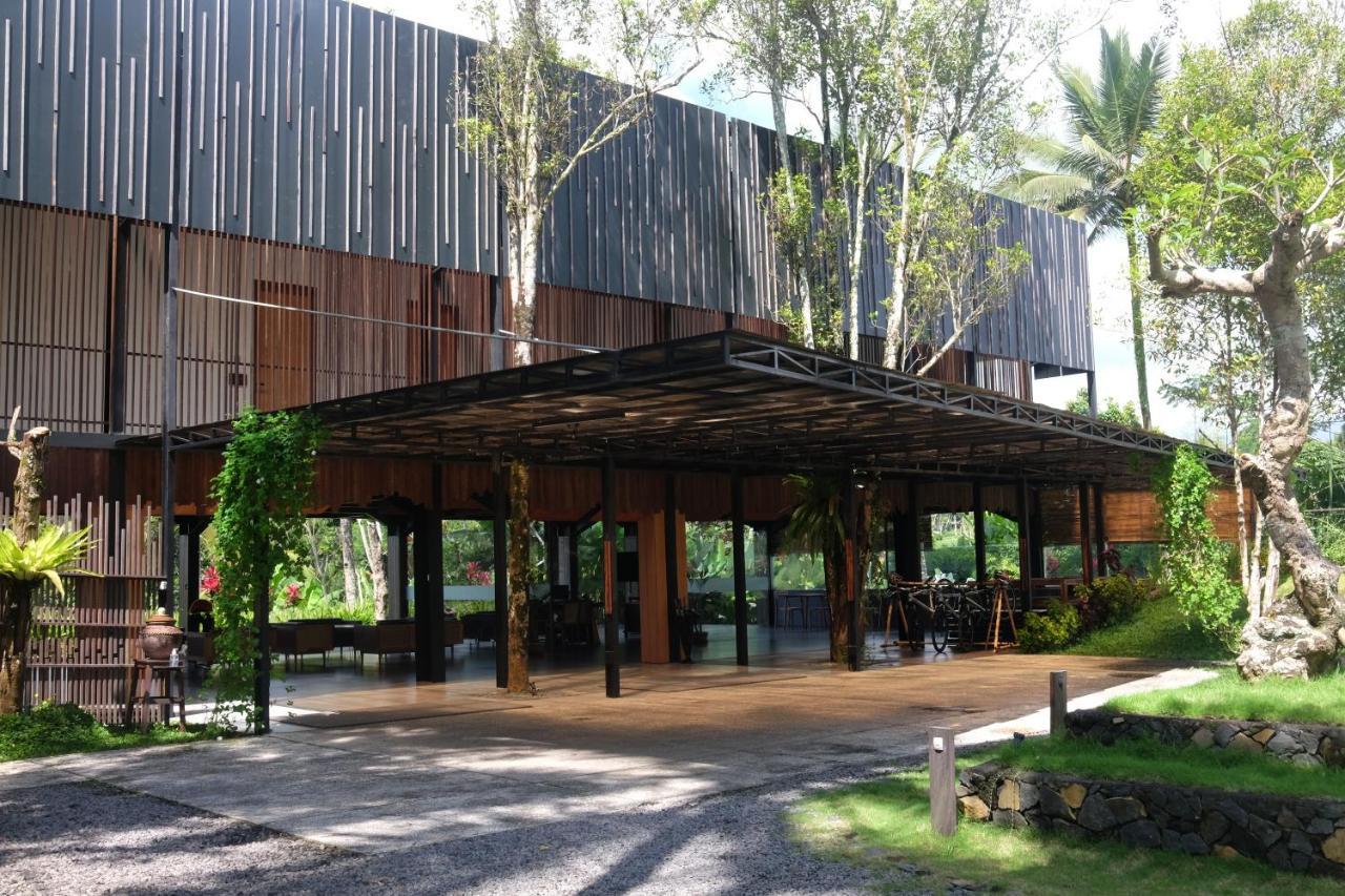 Teras Hotel Ijen Banyuwangi Banyuwangi  Buitenkant foto